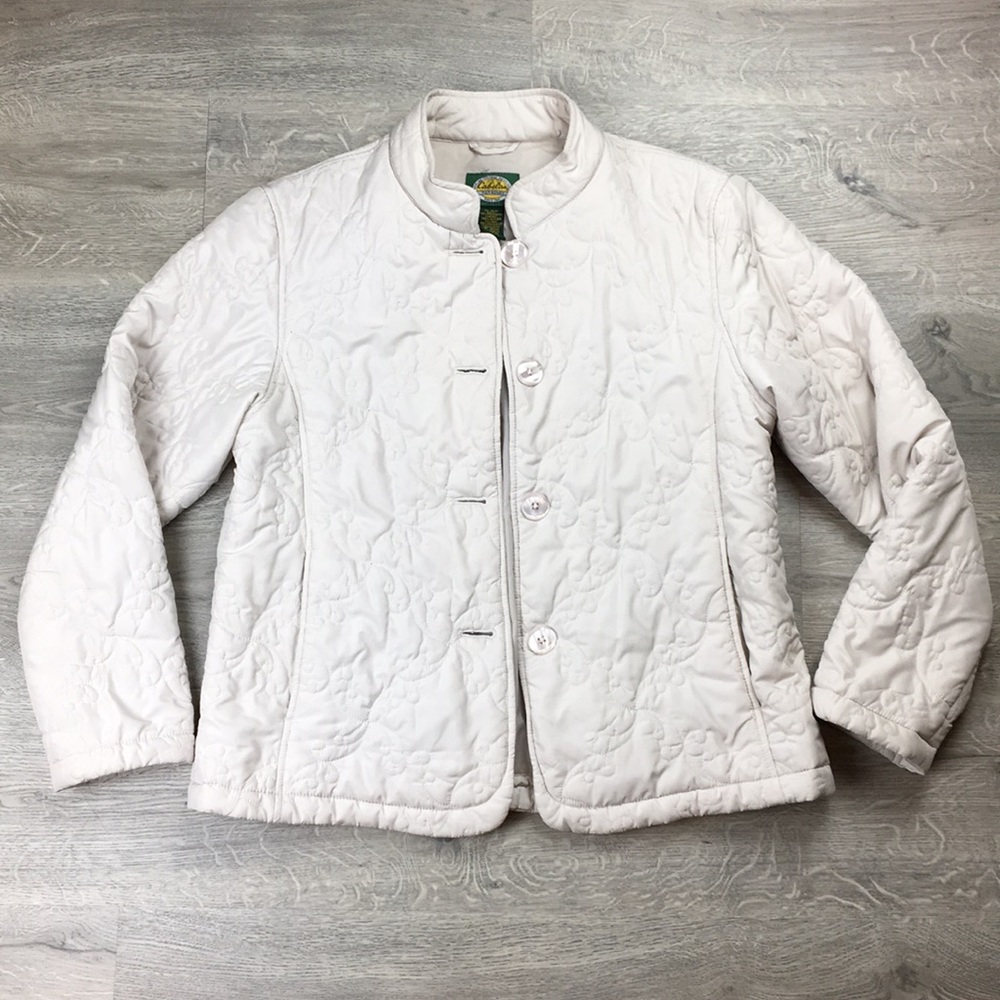 Cabela’s women quilted light jacket Med